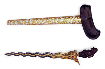 Keris 13 luk