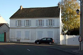 Orvilliers - Maison blanche02.jpg