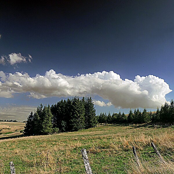 File:Cantal, Auvergne, France.jpg