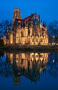 Stuttgart - West - Johanneskirche im Feuersee zur blauen Stunde.jpg