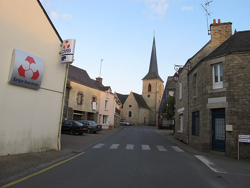 File:Rue de Stade a Malansac.JPG