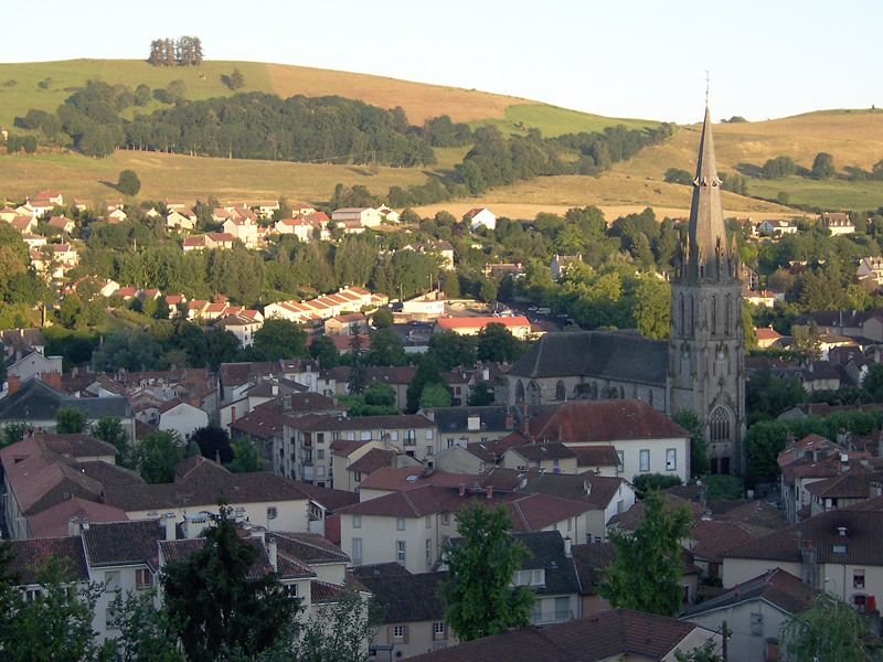 File:Aurillac QuartierStGeraud.jpg