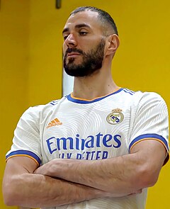 Karim Benzema ve dresu Realu Madrid (2021)