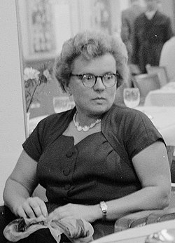 Kira Zvorikina (1957)