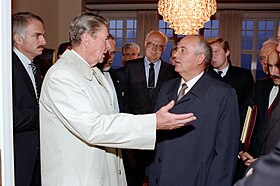 Ronald Reagan et Mikhaïl Gorbatchev au Sommet de Reykjavik.