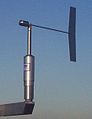 Pitot tube with weather vane