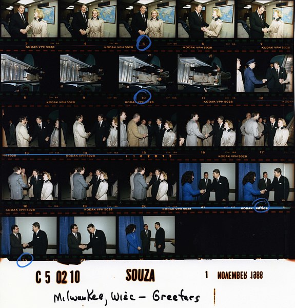 File:Reagan Contact Sheet C50210.jpg