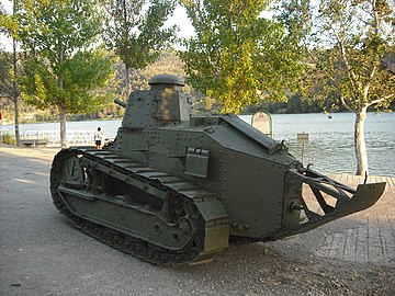 Tanc Renault FT-17, Spania.