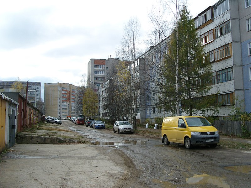 File:Дворы возле улицы Тентюковской - panoramio.jpg