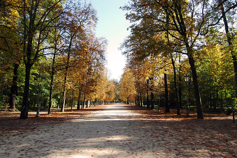 File:Parco Ducale Parma.JPG