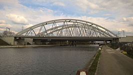 Aanzicht op de 3 spoorbruggen vanuit het westen (2016)