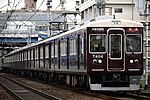 VVVFインバータ制御に変更された7306F。 前面は大幅に変更されなかったが車番の移設や足掛け板の設置、貫通扉の窓面積拡大が行われている。 （2022年5月31日 南茨木駅 - 茨木市駅）