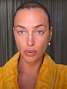 Irina Shayk 2020 3.jpg