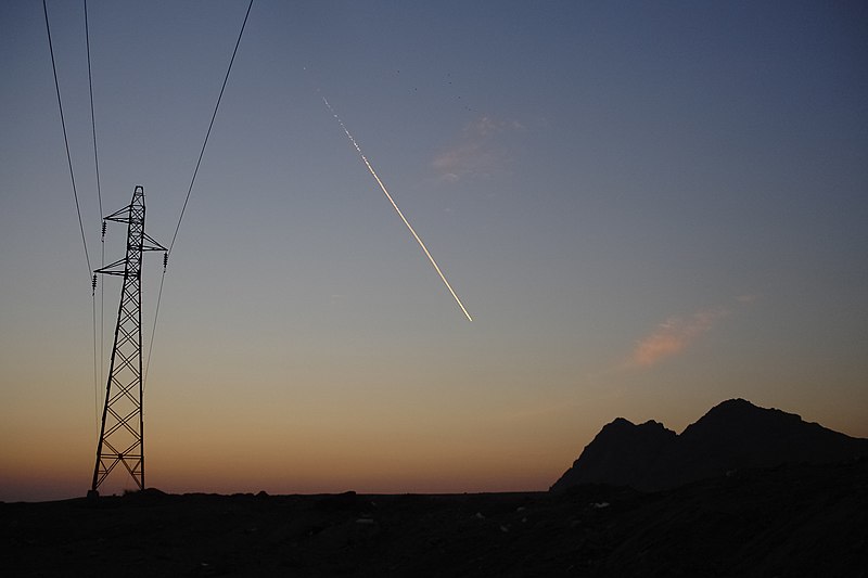 File:Overhead power lines in Iran-Qom City 09.jpg