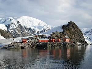 Overview from the harbor, 2009