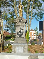 Monument aux morts d'Attiches