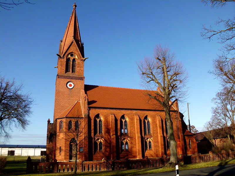 File:Bückwitz Dorfkirche 3.JPG