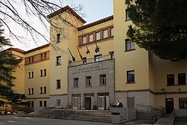 Facultad de Educación - Centro de Formación del Profesorado (Universidad Complutense de Madrid).JPG