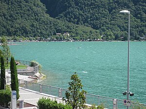 Il lago verso la zona del lido e dei campeggi