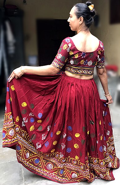 File:A flared lehenga.jpg