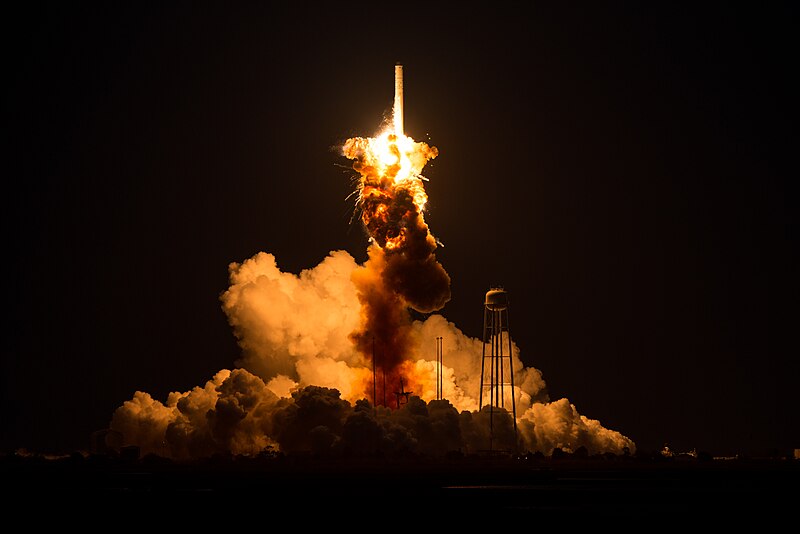 File:Antares Orb-3 launch failure (201410280009HQ).jpg