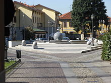 Arluno piazza del popolo.JPG