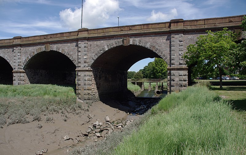 File:Bristol MMB «E2 River Trym and A4 Portway.jpg