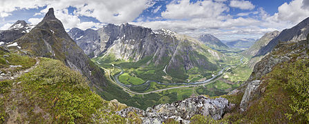 View to Romsdalen from Litlefjellet, 2013 June.jpg