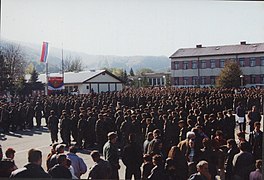 Заклетва војника 2001. године на Војном полигону Мањача..jpg