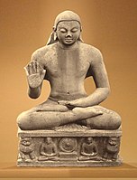 Le Bouddha Mankuwar, avec la date inscrite "l'année 129 sous le règne de Maharaja Kumaragupta ", 448[50]. Mankuwar, district d'Allahabad. Musée de Lucknow[39],[51].