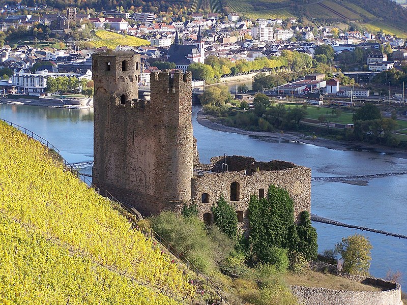 File:Burg Ehrenfels3.jpg