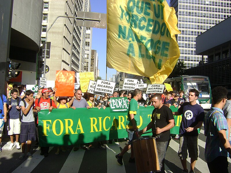 File:Fora Ricardo Teixeira6.jpg