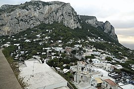 I08 385 Capri-Stadt.jpg