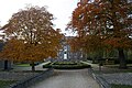 Voorzijde kasteel (gezien vanuit de naastgelegen boerderij)