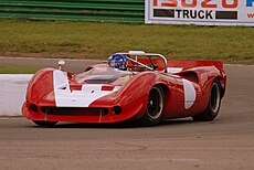 Lola T70 Spyder tijdens een test op Mallory Park in oktober 2007