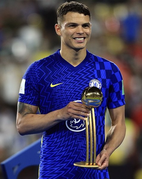 File:Thiago Silva with Club World Cup Trophy 2022.jpg