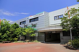 中京競馬場前駅 南口