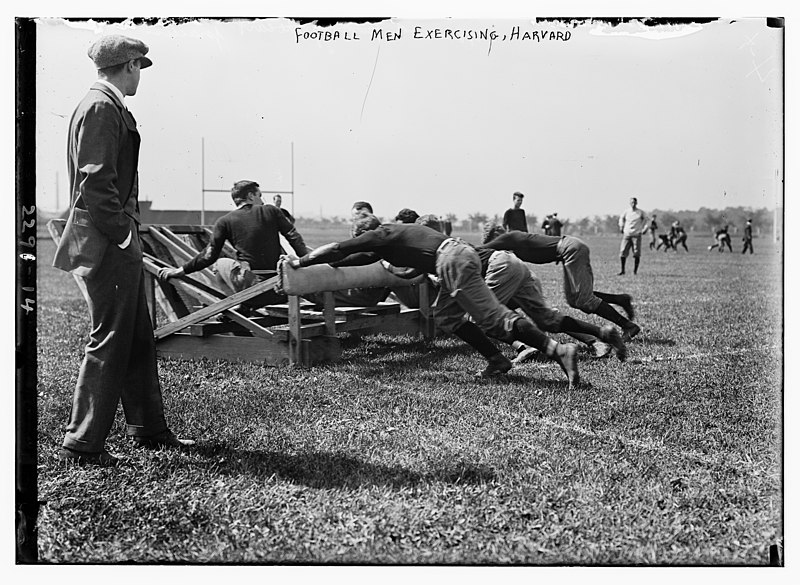 File:Football men exercising, Harvard. LCCN2014689714.jpg