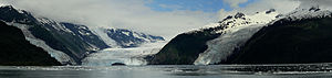 Cascade-Gletscher links, Barry-Gletscher mittig, Coxe-Gletscher rechts (2008)