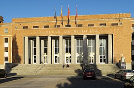 Facultad de Medicina (Universidad Complutense de Madrid), Pabellón Central.JPG