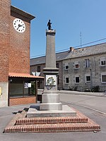 On ne passe pas ! (monument aux morts)