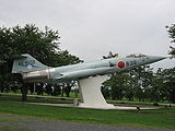 基地内に展示されているF-104