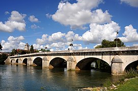 Pont Louis XV sur le Doubs[120].