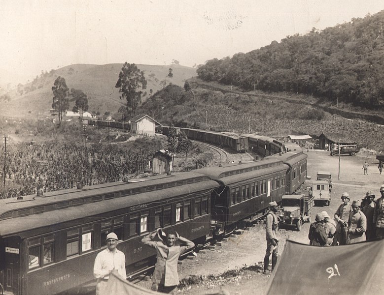 File:Revolução Constitucionalista de 1932 - Trem hospital da Força Pública de Minas - Manacá.jpg