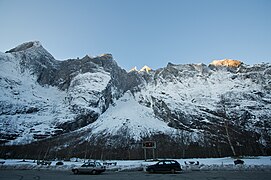 Vinter i Trollveggen.jpg