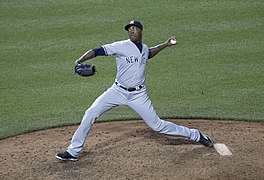 Aroldis Chapman (27397201041).jpg