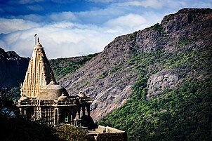 Dharamchand Hemchand temple