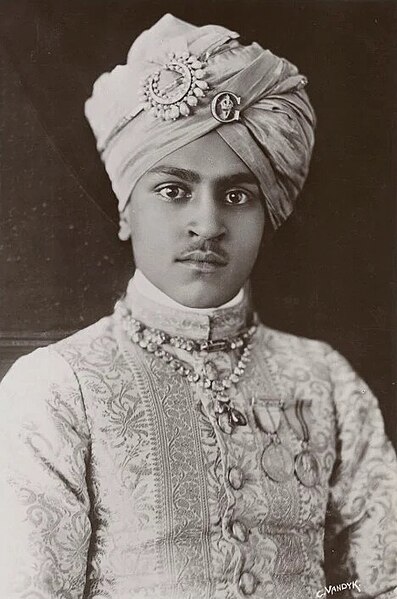 File:Maharaja Kisan Singh.jpg