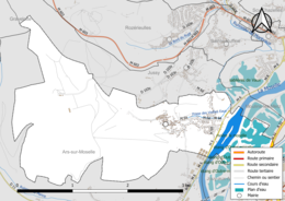 Carte en couleur présentant le réseau hydrographique de la commune