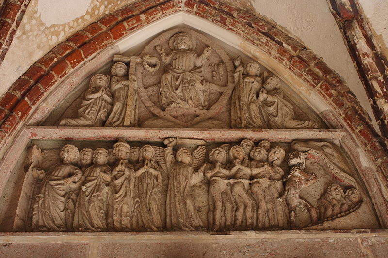 File:Castle in Malbork, relief in the church.jpg